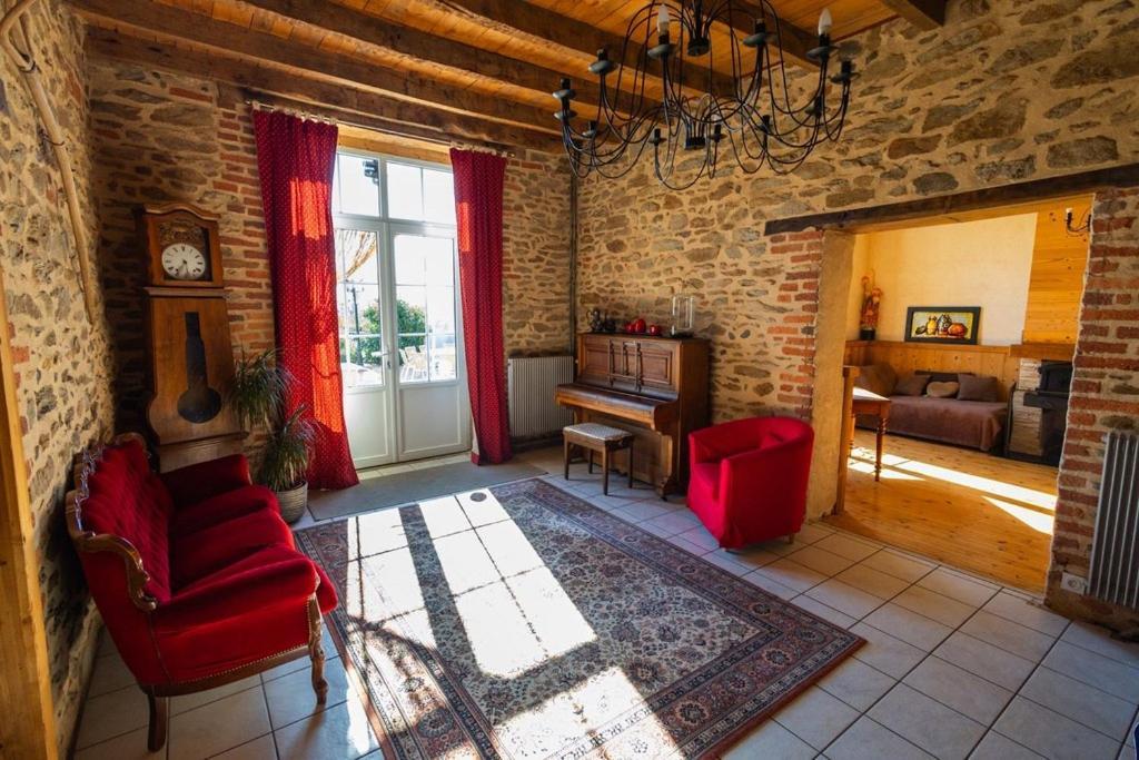 Chambres Et Tables D' Hotes Manglieu Ngoại thất bức ảnh